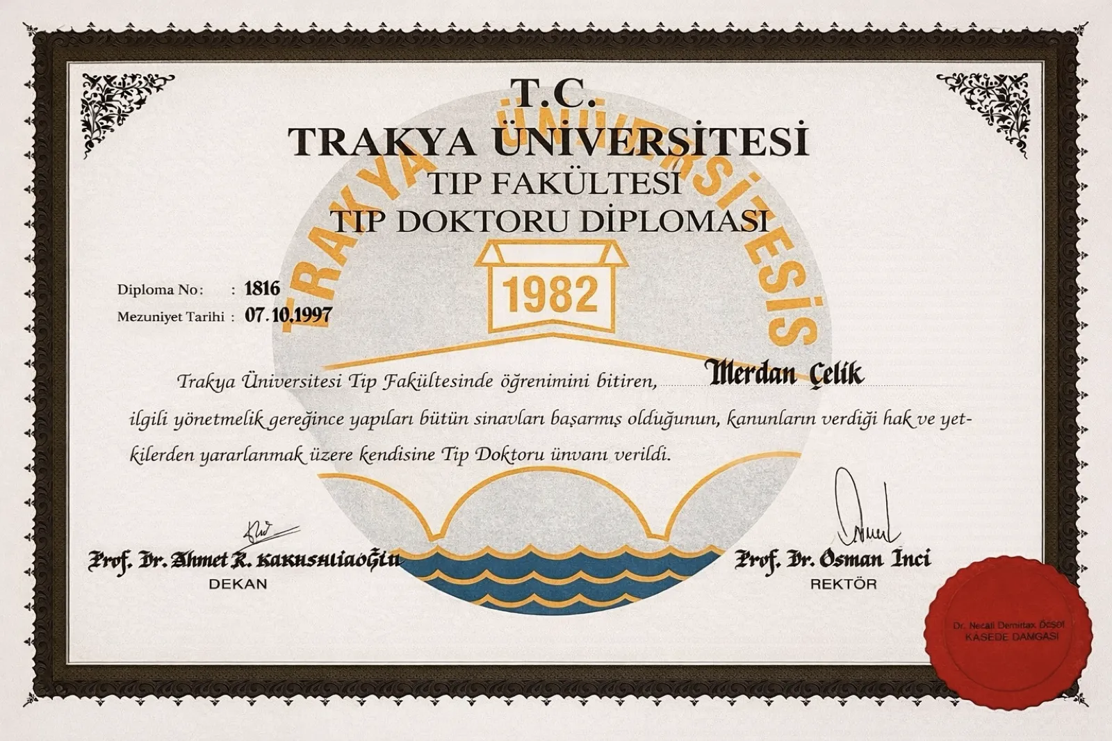 Diplom „Tıp Doktoru“ der Trakya-Universität für Merdan Çelik, ausgestellt am 7. Oktober 1997